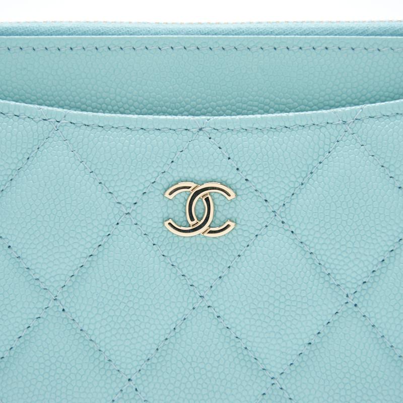 Chanel 19C Caviar Phone &  holder Tiffany Blue