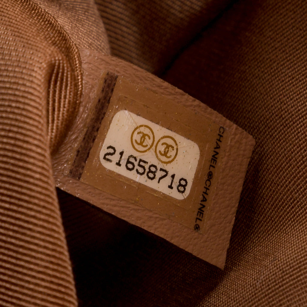 Chanel Boy Bag - Old Medium
