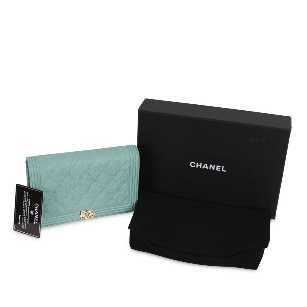 Chanel Boy WOC - Tiffany Blue Caviar