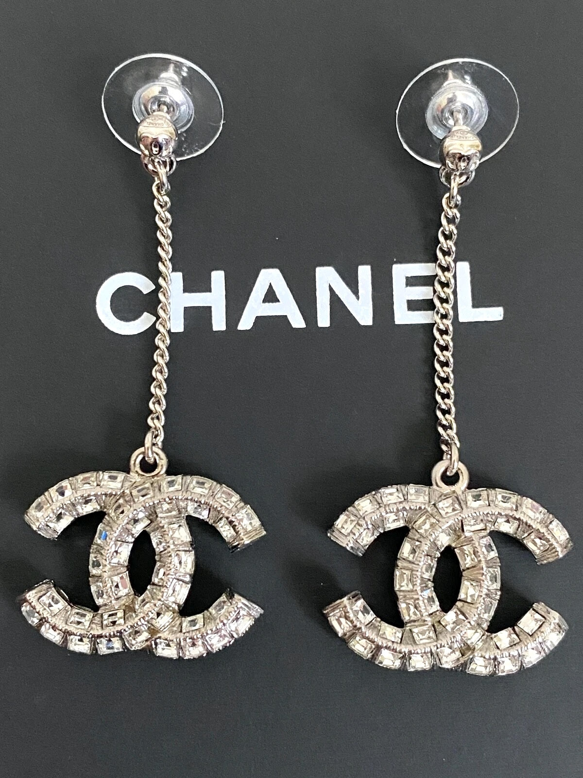 CHANEL BAGUETTE CRYSTAL CC DROP EARRINGS