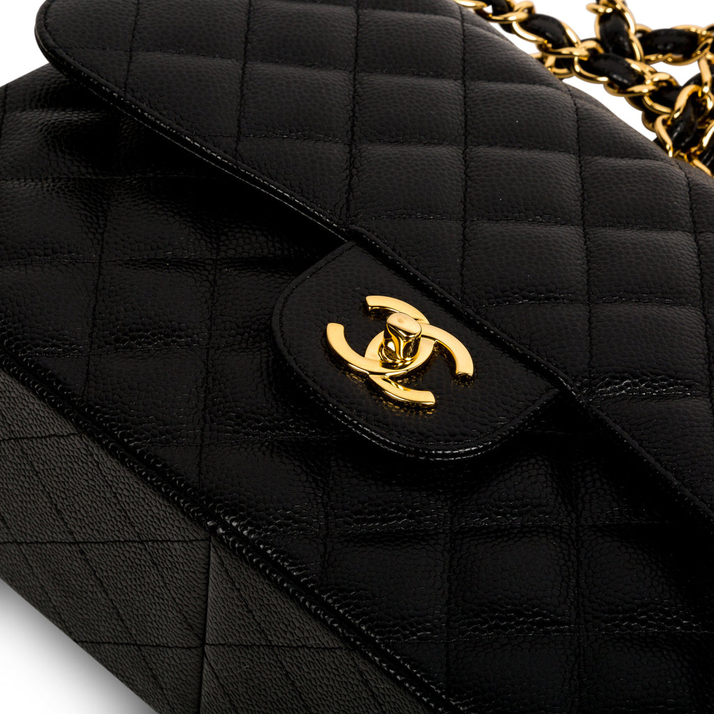 Chanel Classic Flap Bag - Jumbo - Caviar