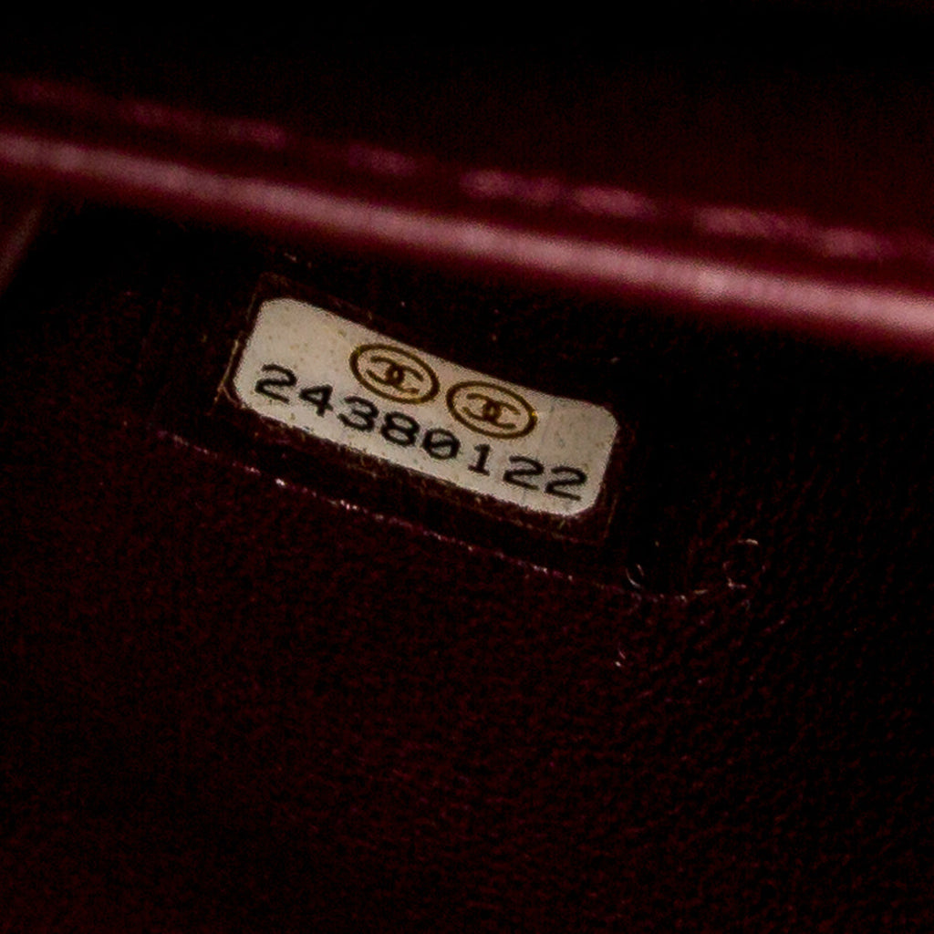 Chanel Classic Flap Bag - Jumbo - Caviar