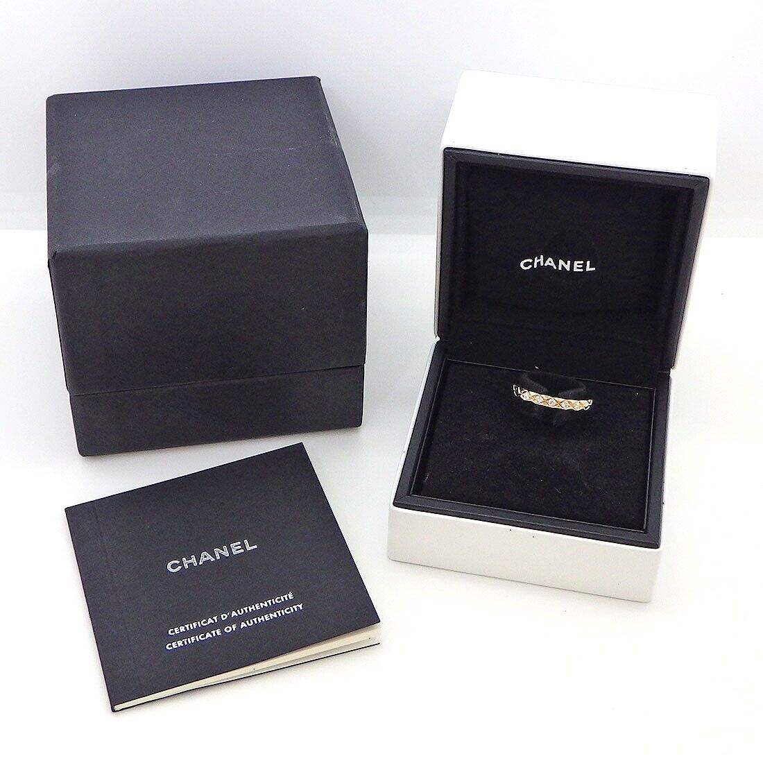 CHANEL COCO CRUSH 18K GOLD 5 DIAMOND RING
