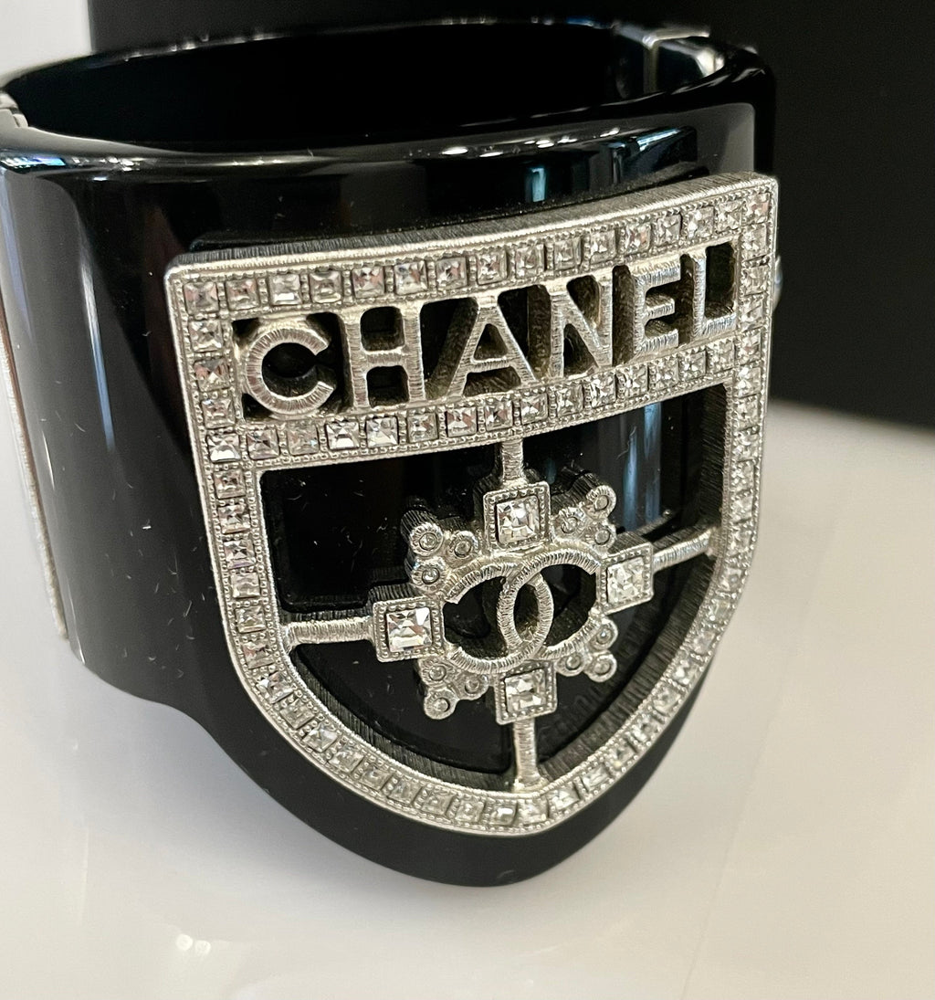 CHANEL RESIN SWAROVSKI BAGUETTE CRYSTAL CC CUFF BRACELET