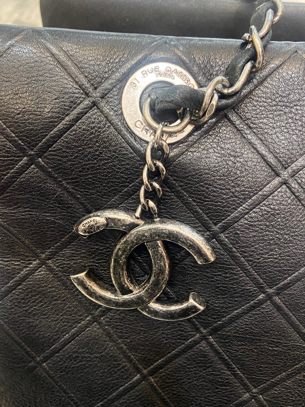 CHANEL CC DIAMOND QUILTED CALFSKIN LEATHER SHOPPER TOTE BAG