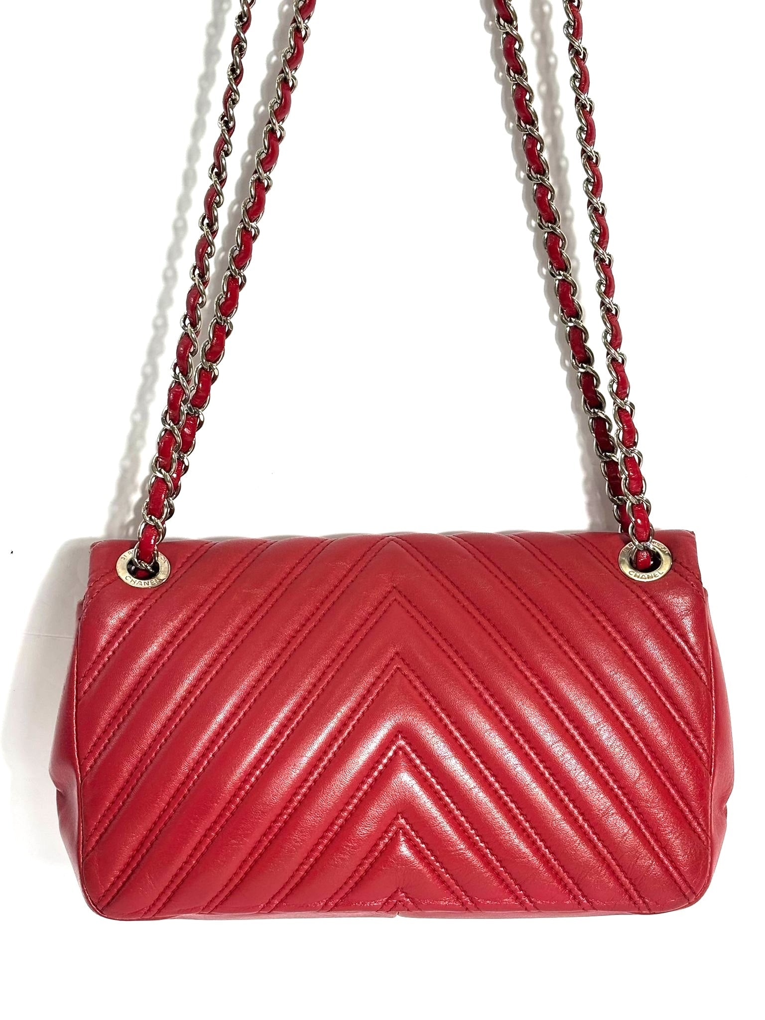 CHANEL DOUBLE STITCH CHEVRON LAMBSKIN MEDIUM FLAP BAG