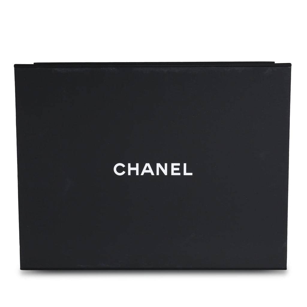 Chanel Classic Flap Bag - Jumbo