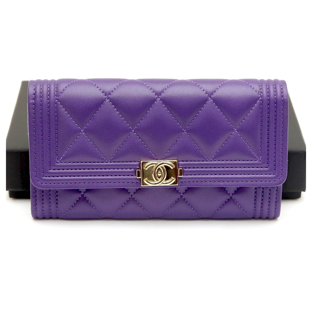 CHANEL QUILTED LAMBSKIN LEATHER LE BOY WALLET