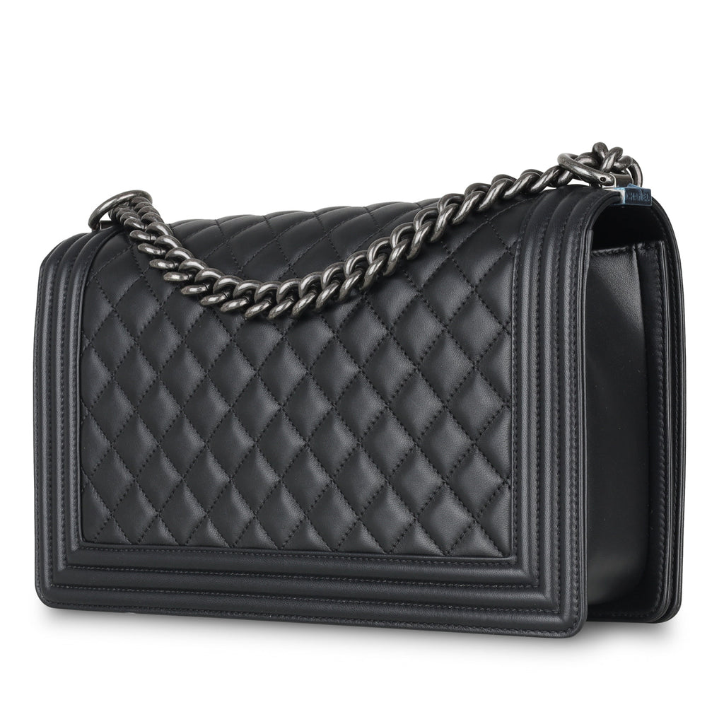 Chanel Boy Bag - New Medium