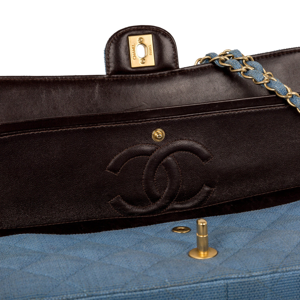 Chanel Classic Flap Bag - Denim Effect Raffia