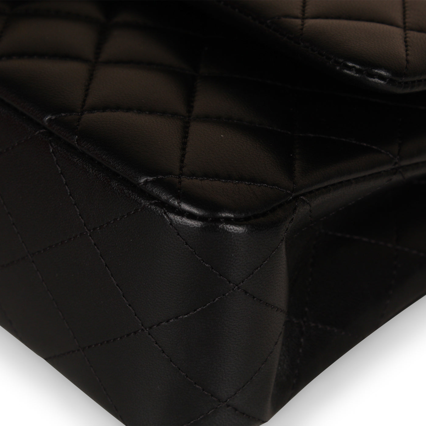 Chanel Classic Flap Bag Medium - Black Lambskin