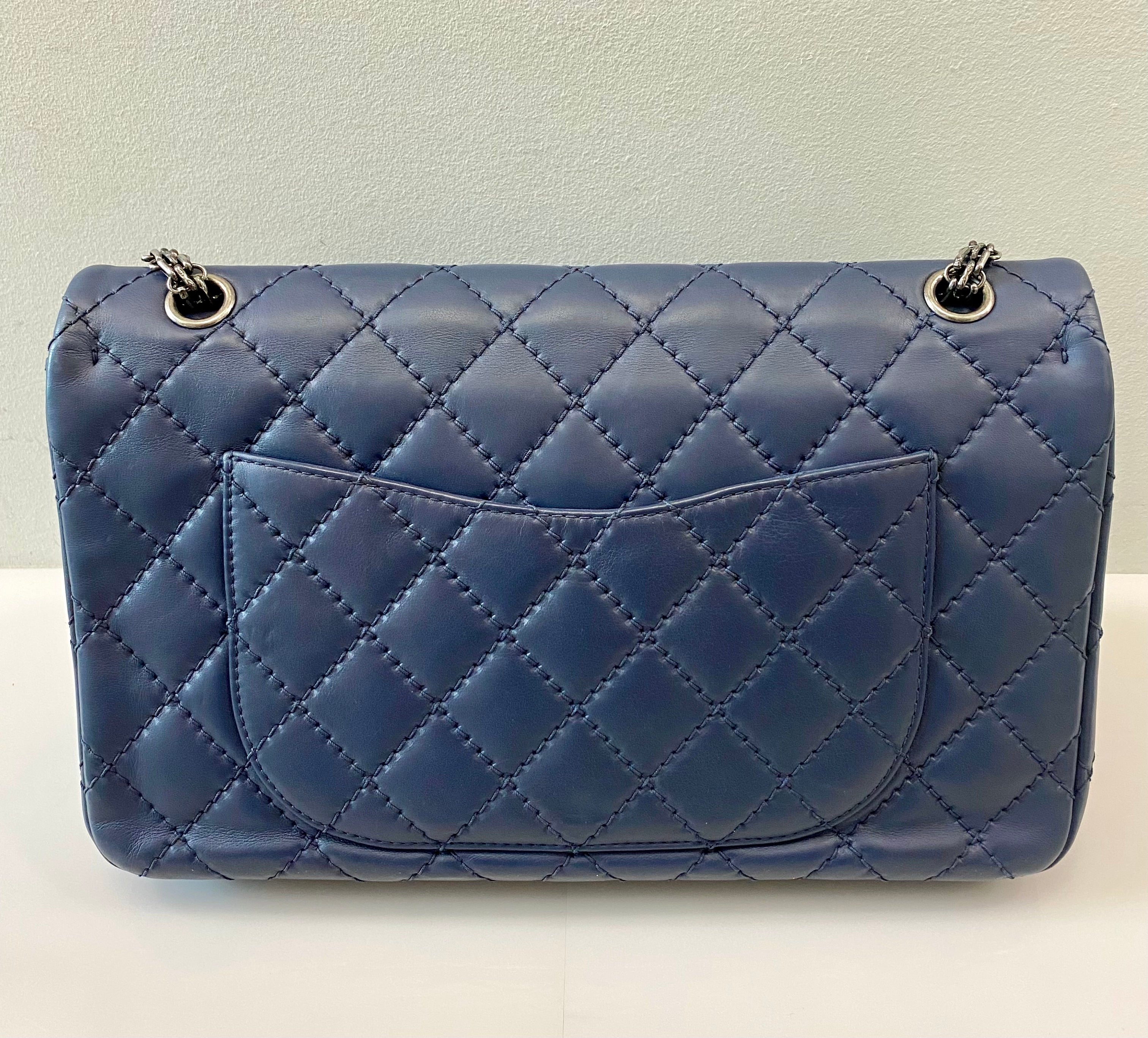 CHANEL 2.55 REISSUE DOUBLE FLAP CALFSKIN LEATHER 226 SHOULDER BAG