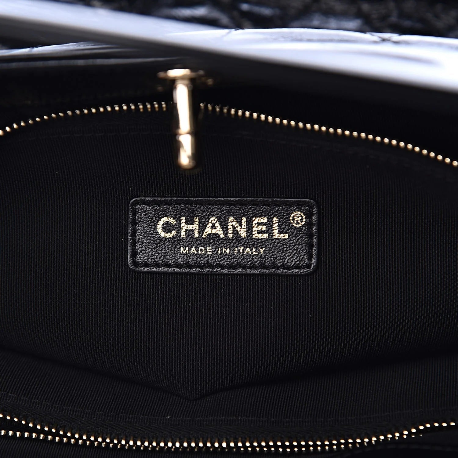 CHANEL 31 LARGE QUILTED LAMBSKIN SHOPPING BAG