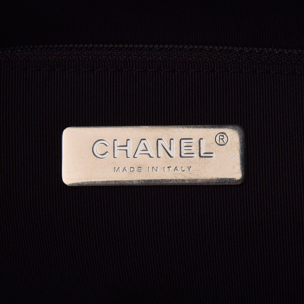 CHANEL RUE CAMBON GRAFFITI PRINTED BELT BAG
