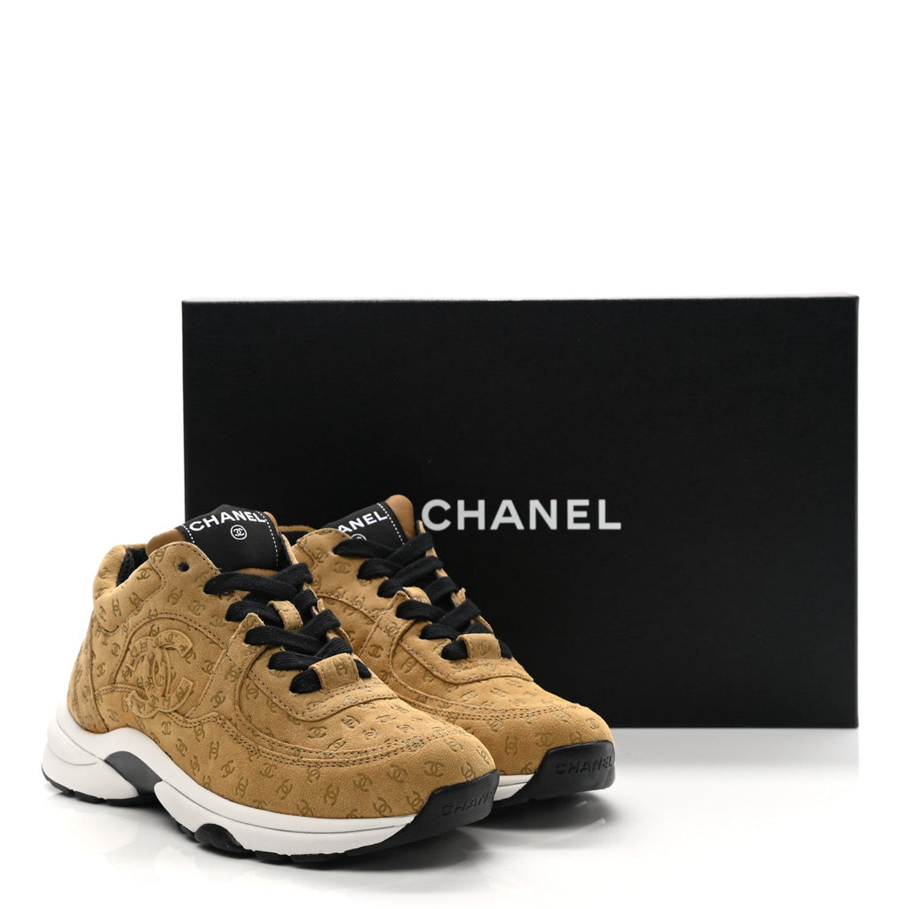 CHANEL SUEDE CALFSKIN PRINTED CC LOW-TOP SNEAKERS