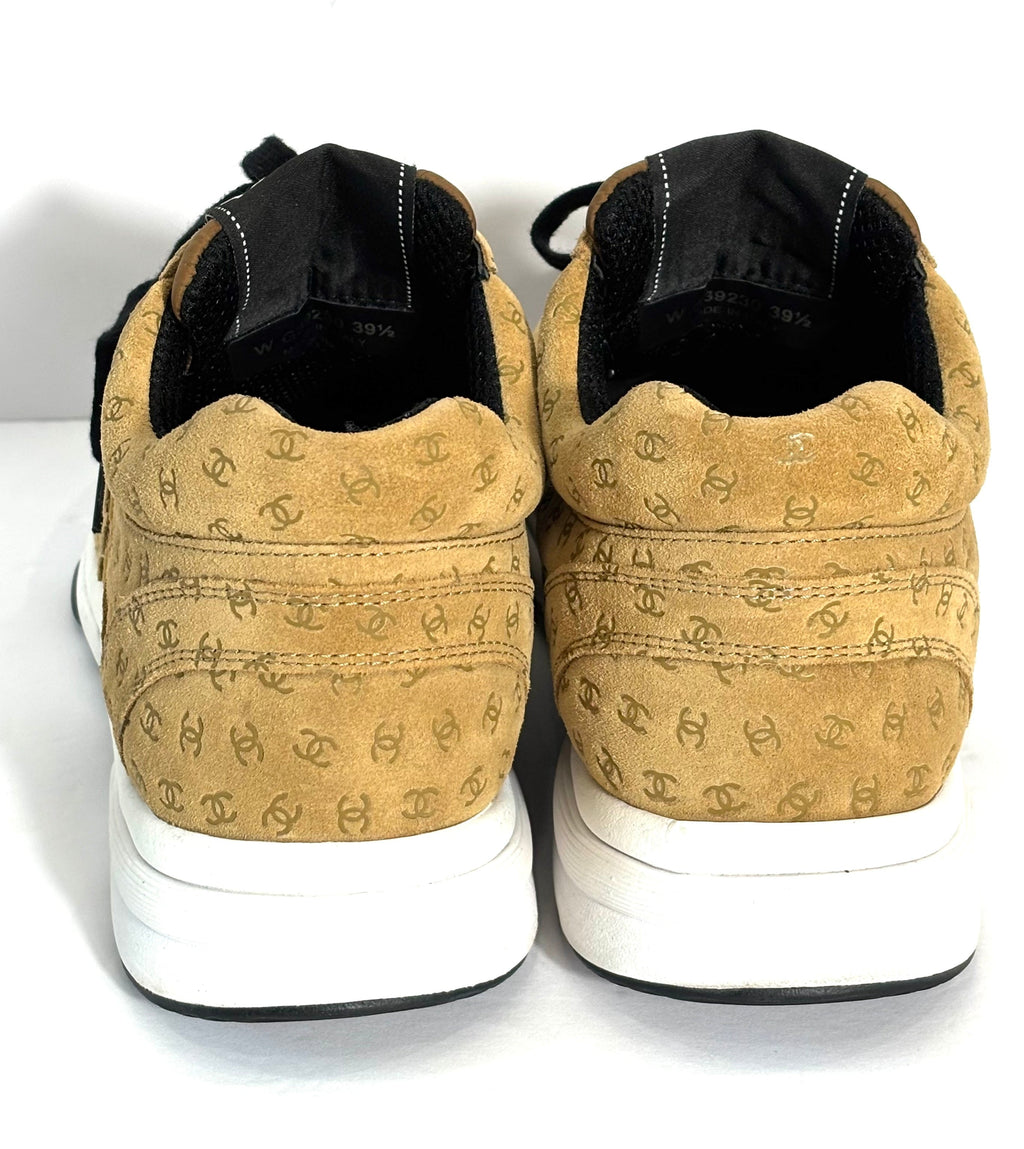 CHANEL SUEDE CALFSKIN PRINTED CC LOW-TOP SNEAKERS