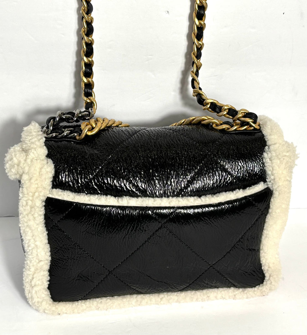 CHANEL 2021 SHEARLING MEDIUM 19 FLAP BAG