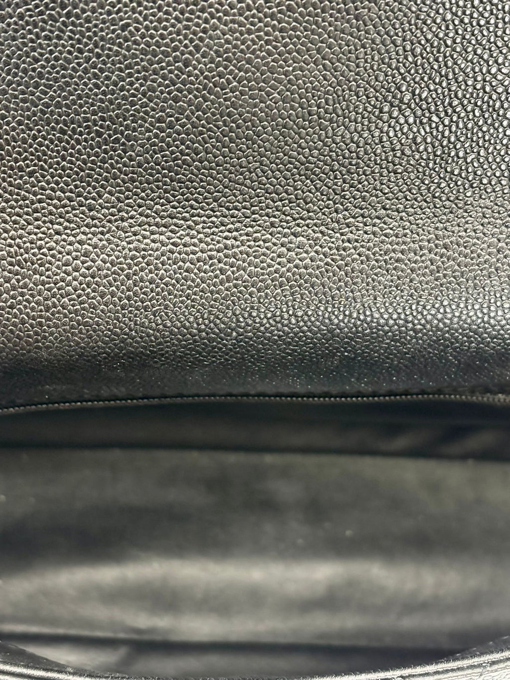 CHANEL CAVIAR QUILTED SWEETHEART MINI FLAP BAG