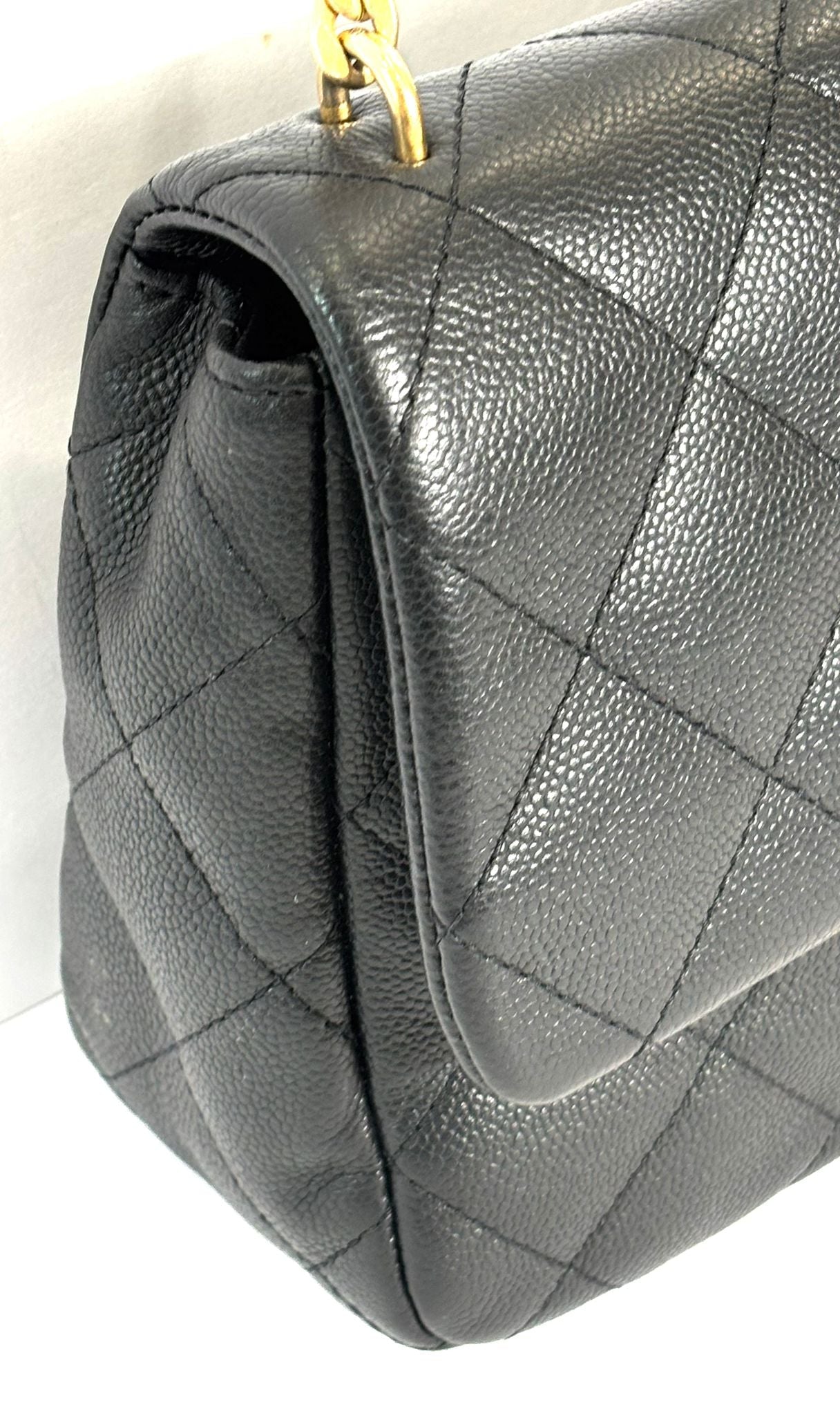 CHANEL CAVIAR QUILTED SWEETHEART MINI FLAP BAG