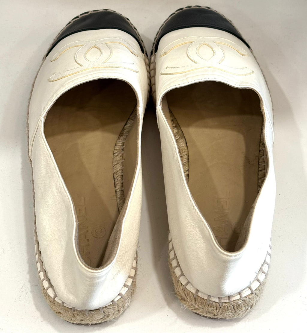 CHANEL CC LAMBSKIN LEATHER ESPADRILLES