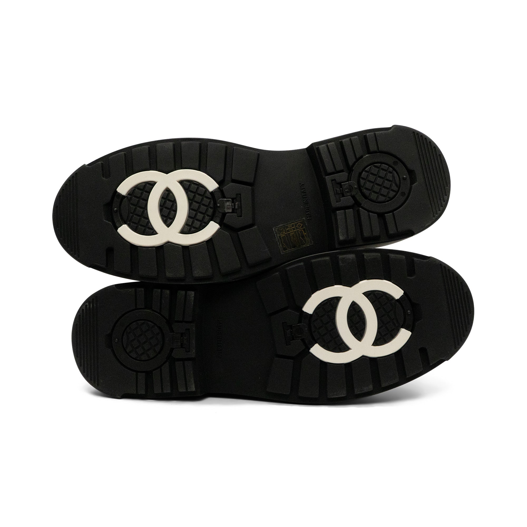 Chanel 'Ice Walking' Boots - Women's 40