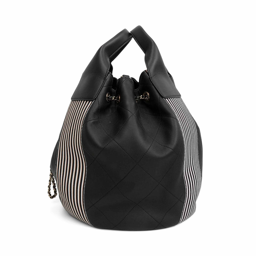 CHANEL Black/White Bucket Handbags