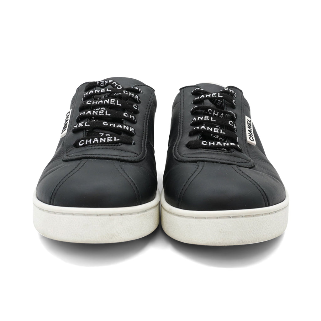 Chanel Low-Top Sneakers - Women's 40