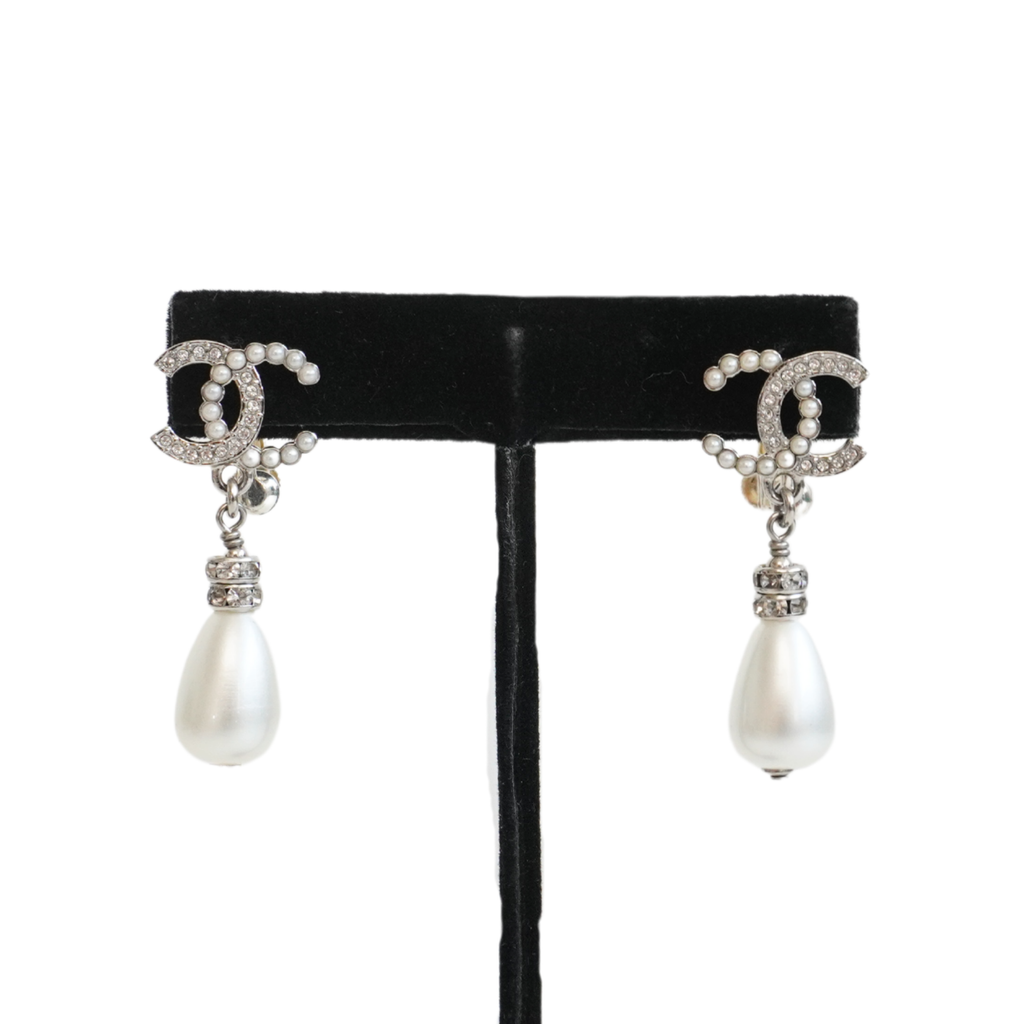 Chanel '24S' CC Pearl Drop Earrings