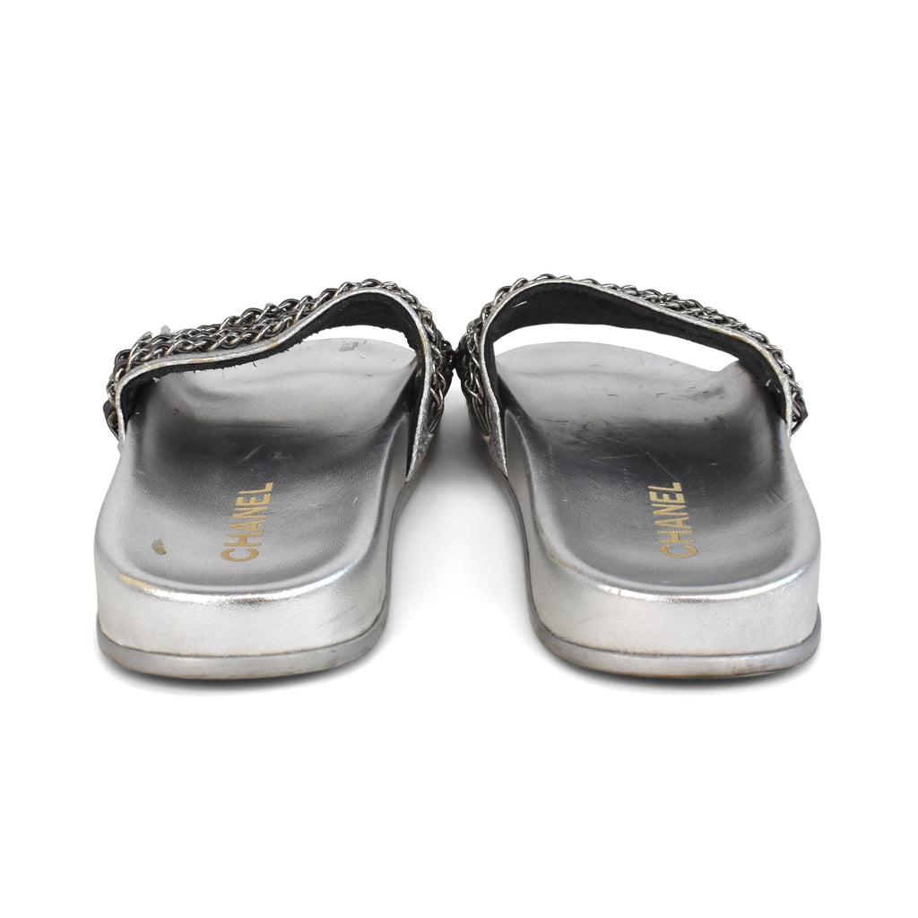 Chanel 'Chain' Slides - Women's 37