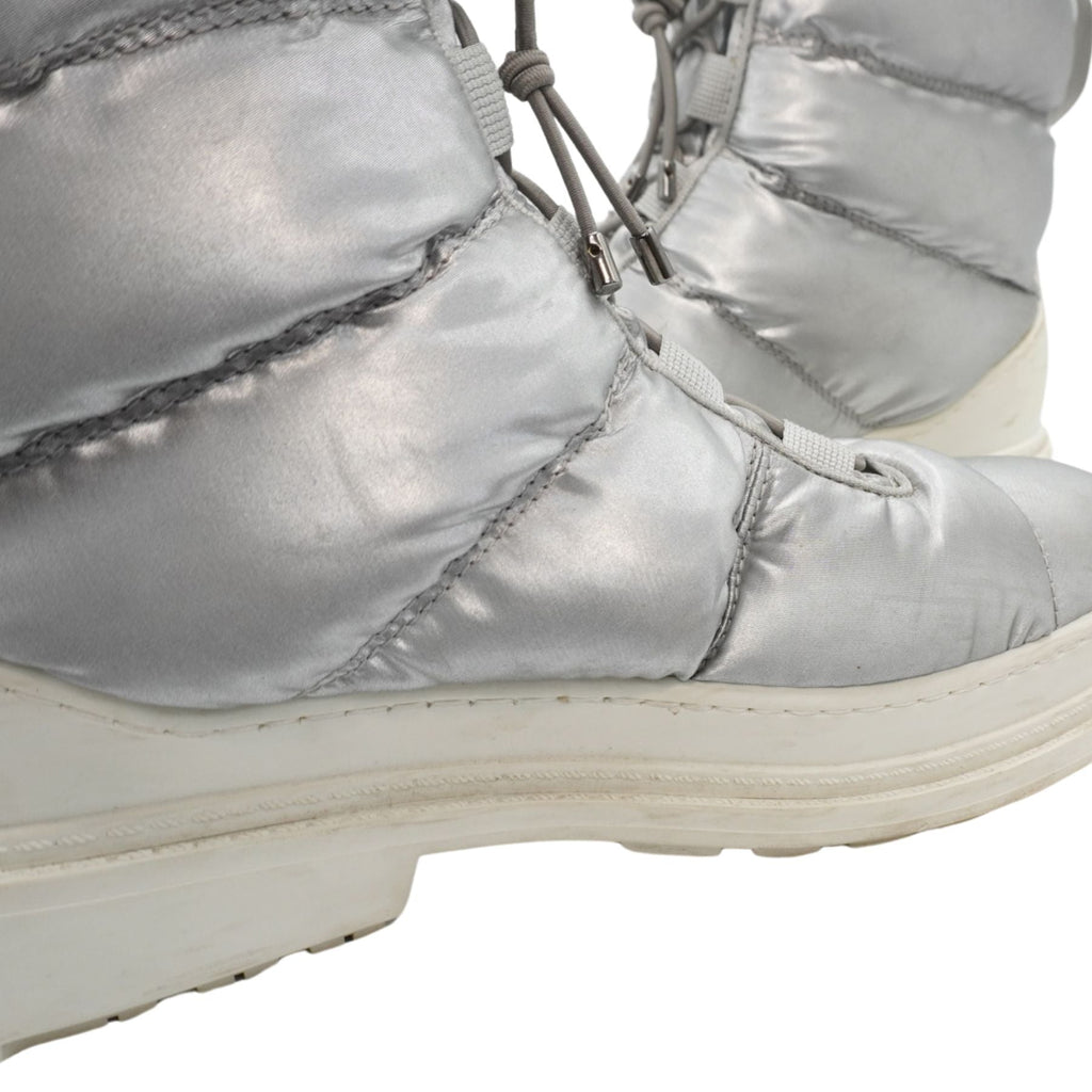 Chanel 'Ice Walking' Snow Boots - Women's 38