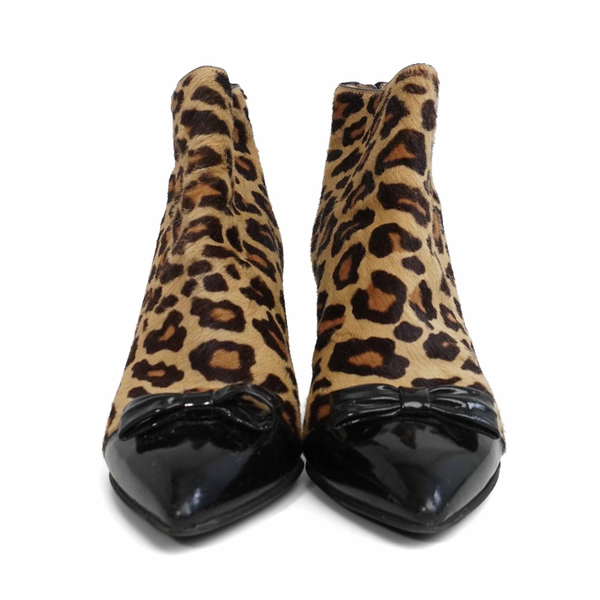 Charlotte Olympia 'Lupo' Ankle Boots - Women's 35