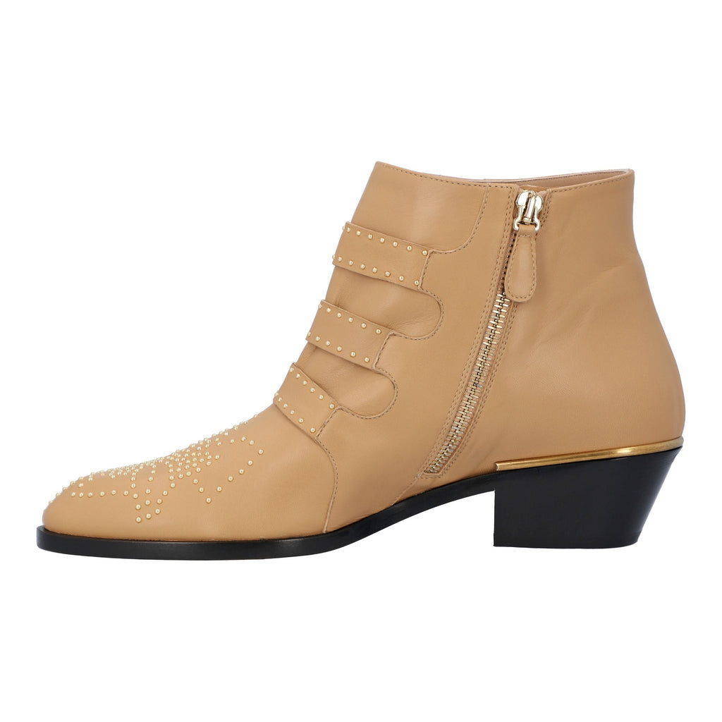 Chloé women susanna short boots in beige leather