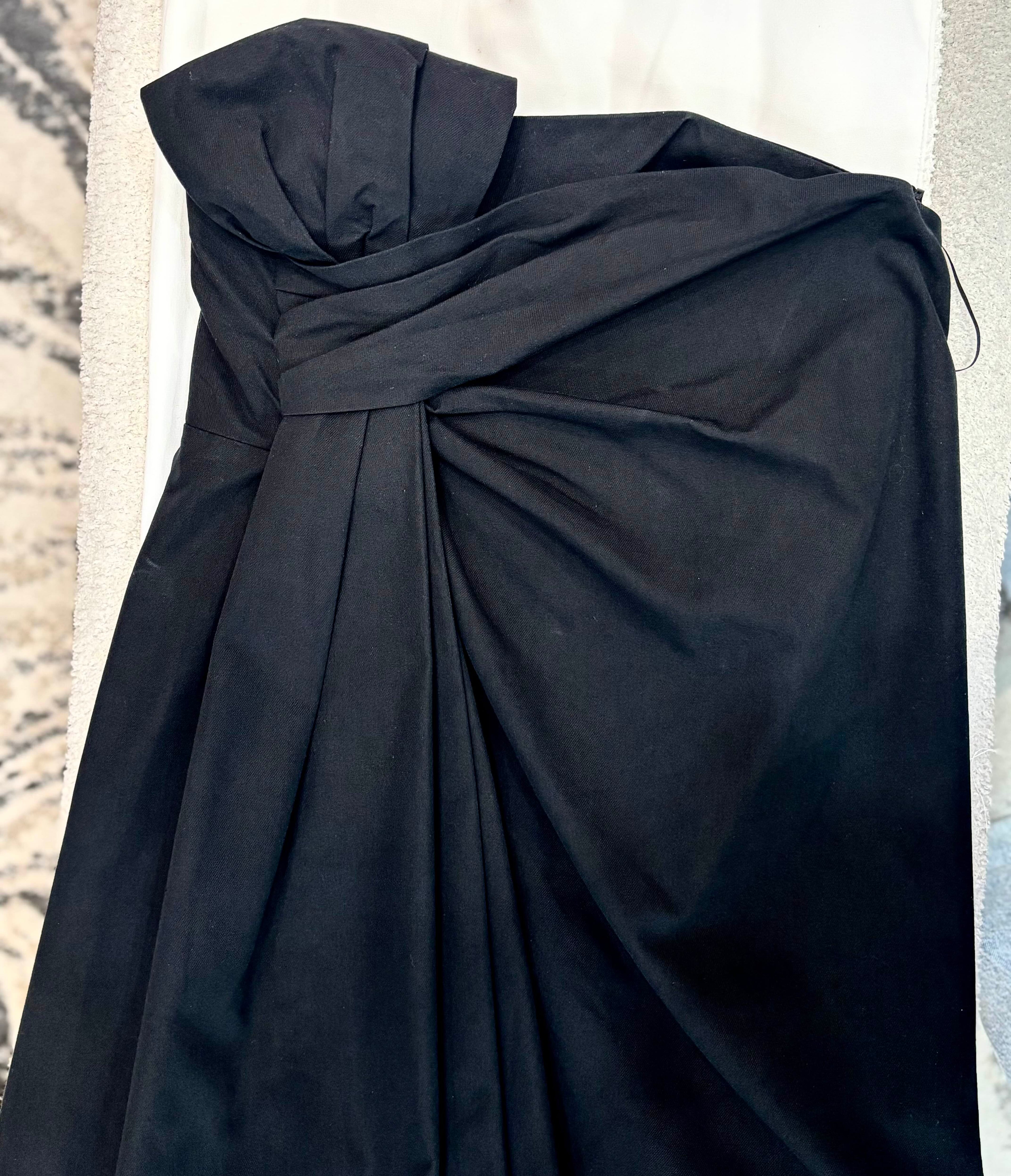 CHLOÉ BLACK MINI STRAPLESS DRESS
