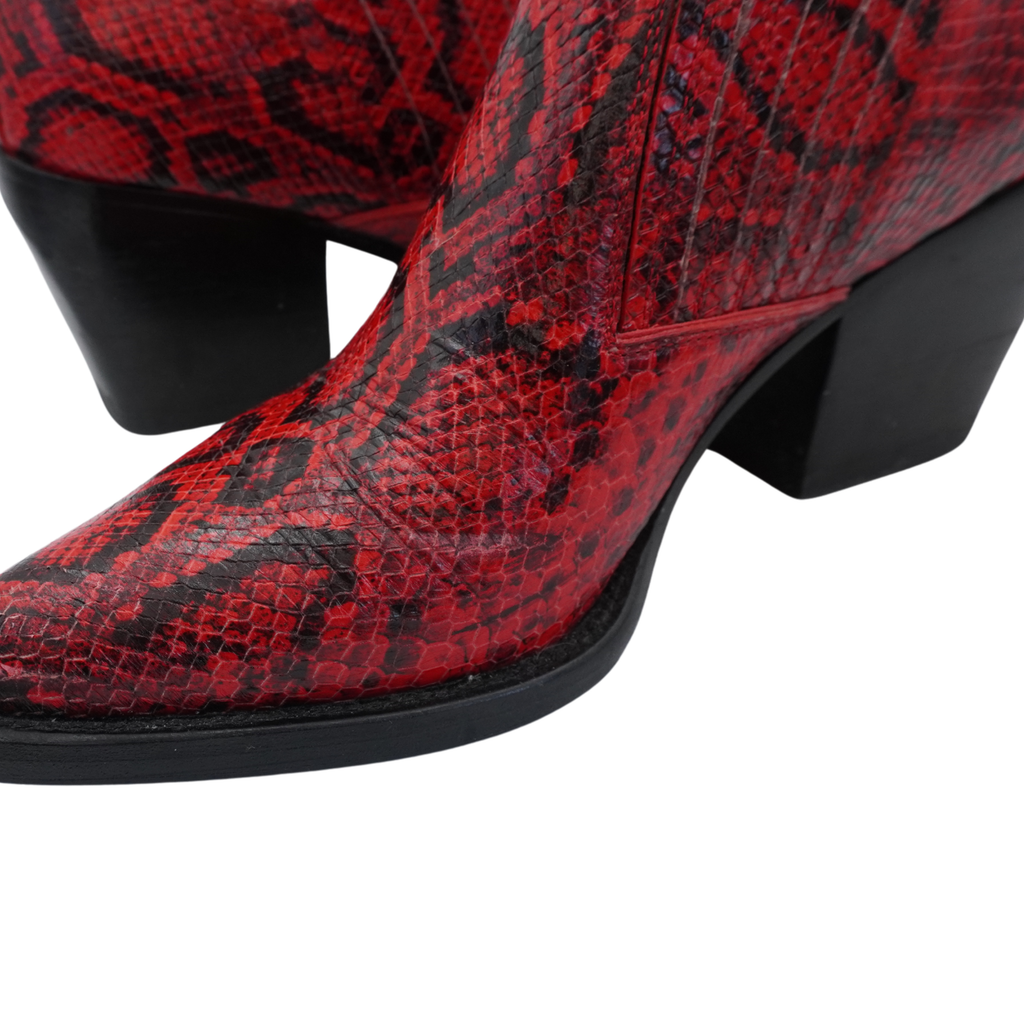 Chloe 'Rylee' Ankle Boot - Women's 39