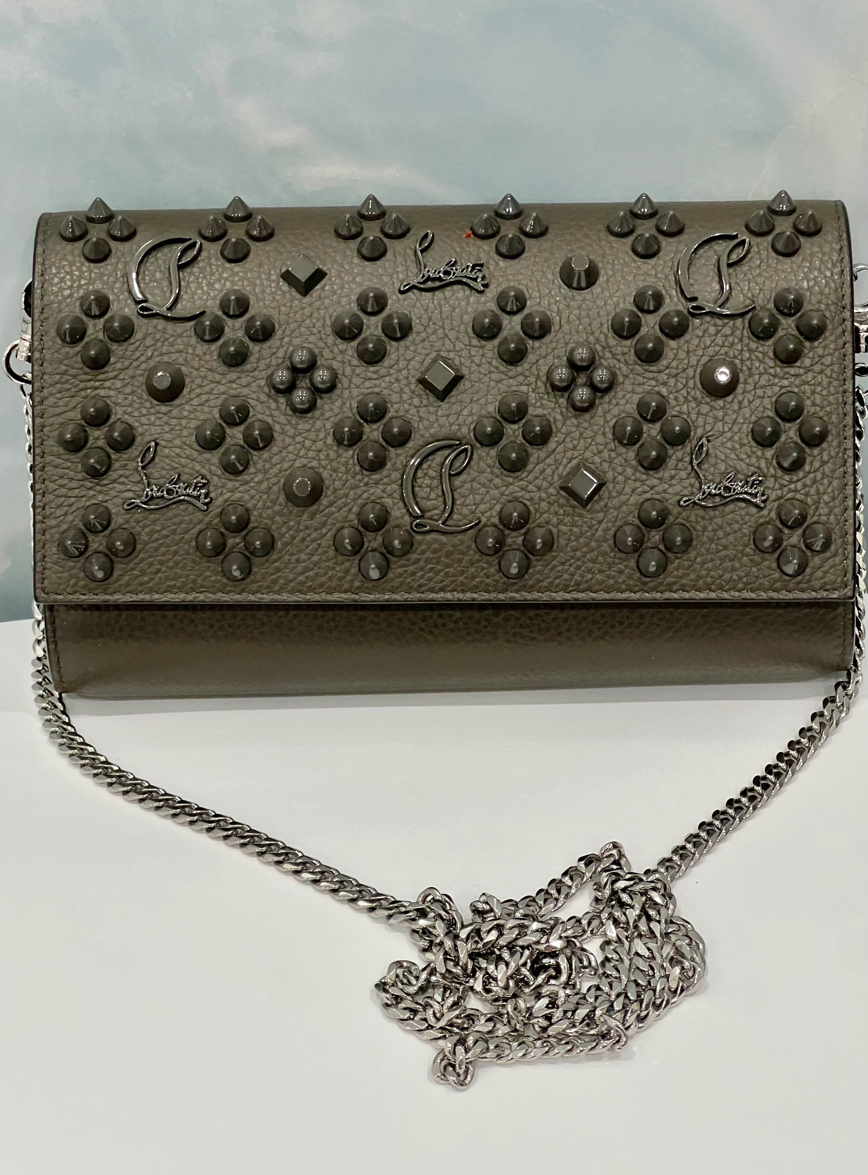 CHRISTIAN LOUBOUTIN PALOMA LOUBINTHESKY LEATHER WALLET ON A CHAIN