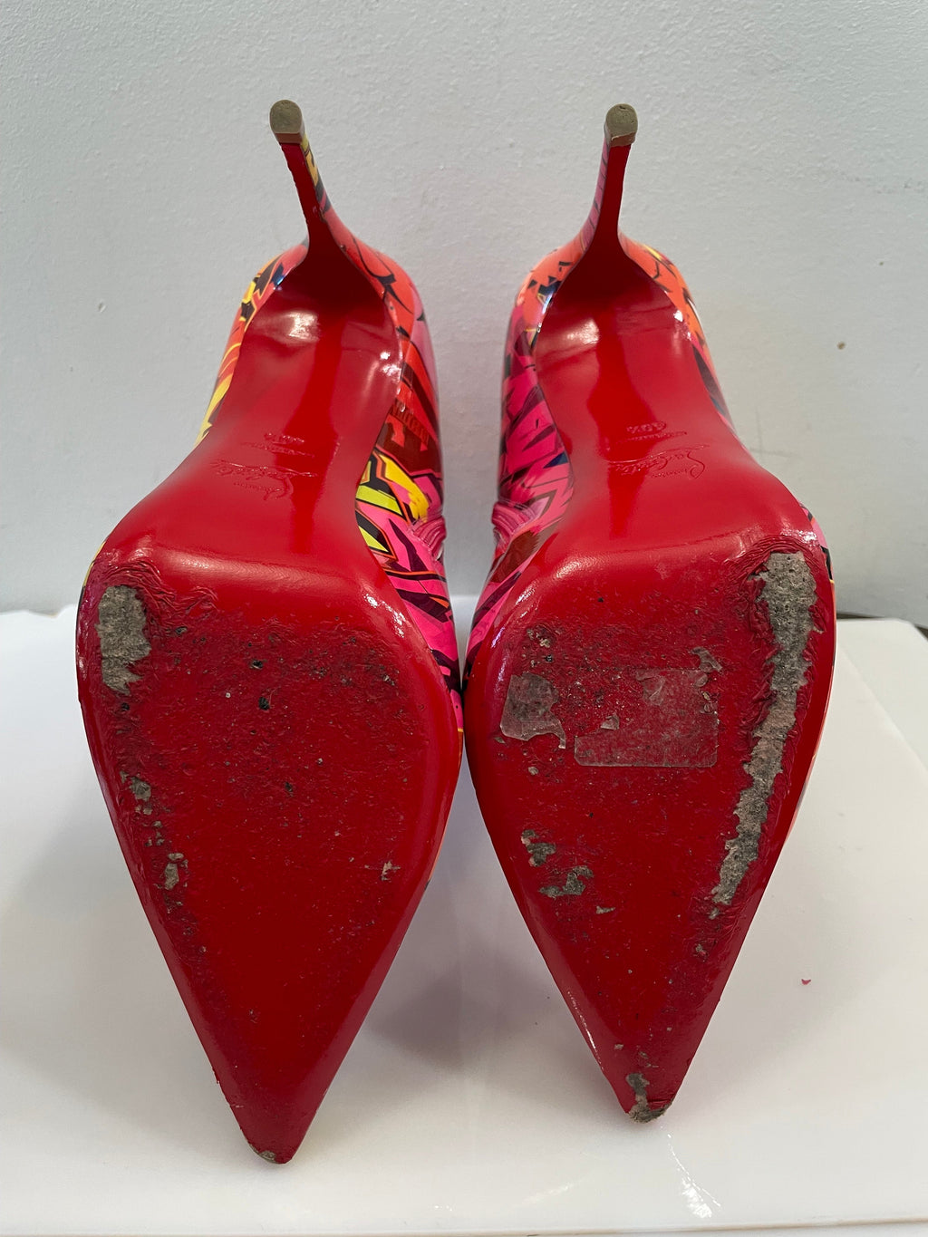 CHRISTIAN LOUBOUTIN PATENT METROGRAF SO KATE 100 ANKLE BOOTS