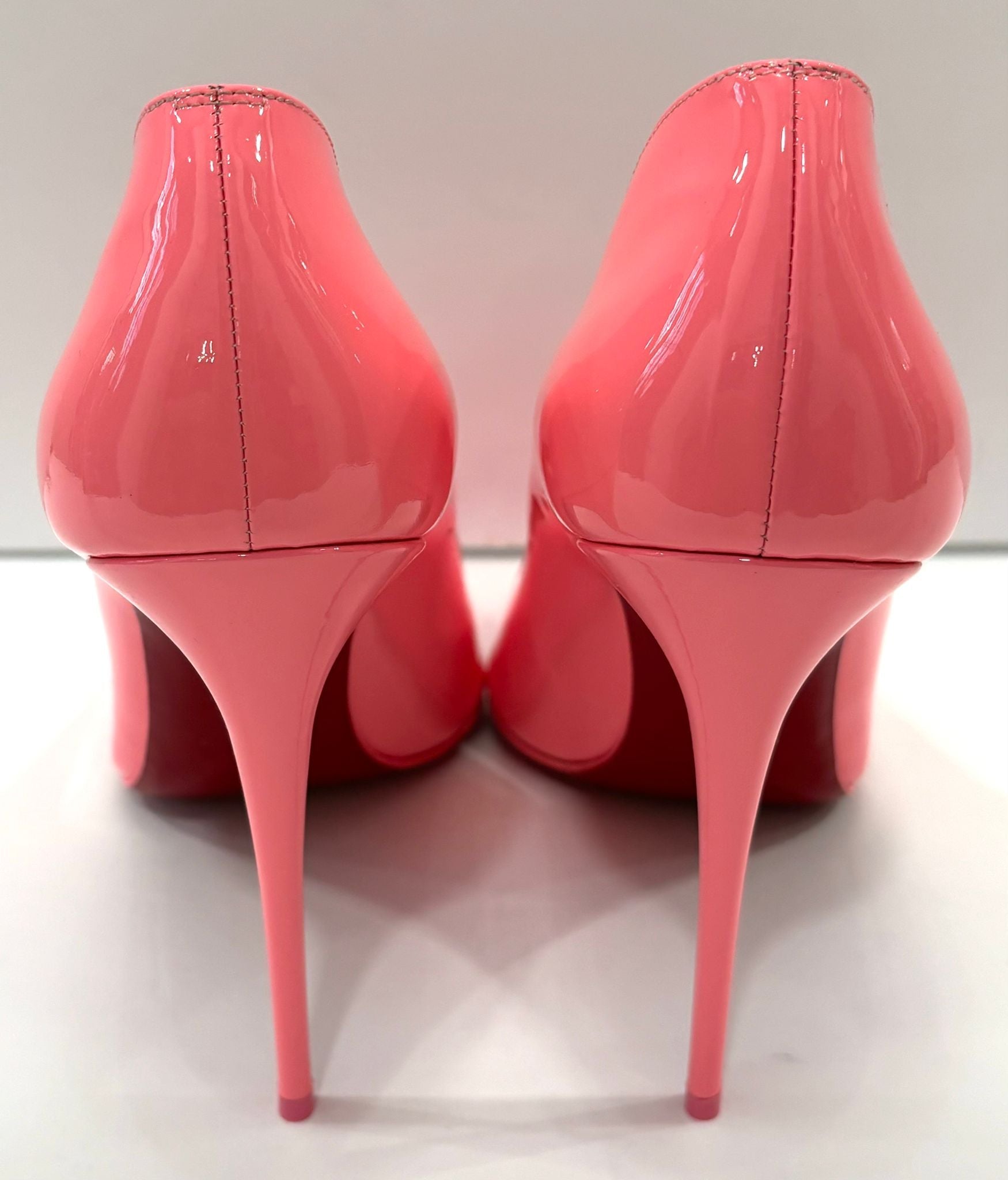 LOUBOUTIN NEON PINK PATENT LEATHER HOT CHICK 100 PUMPS