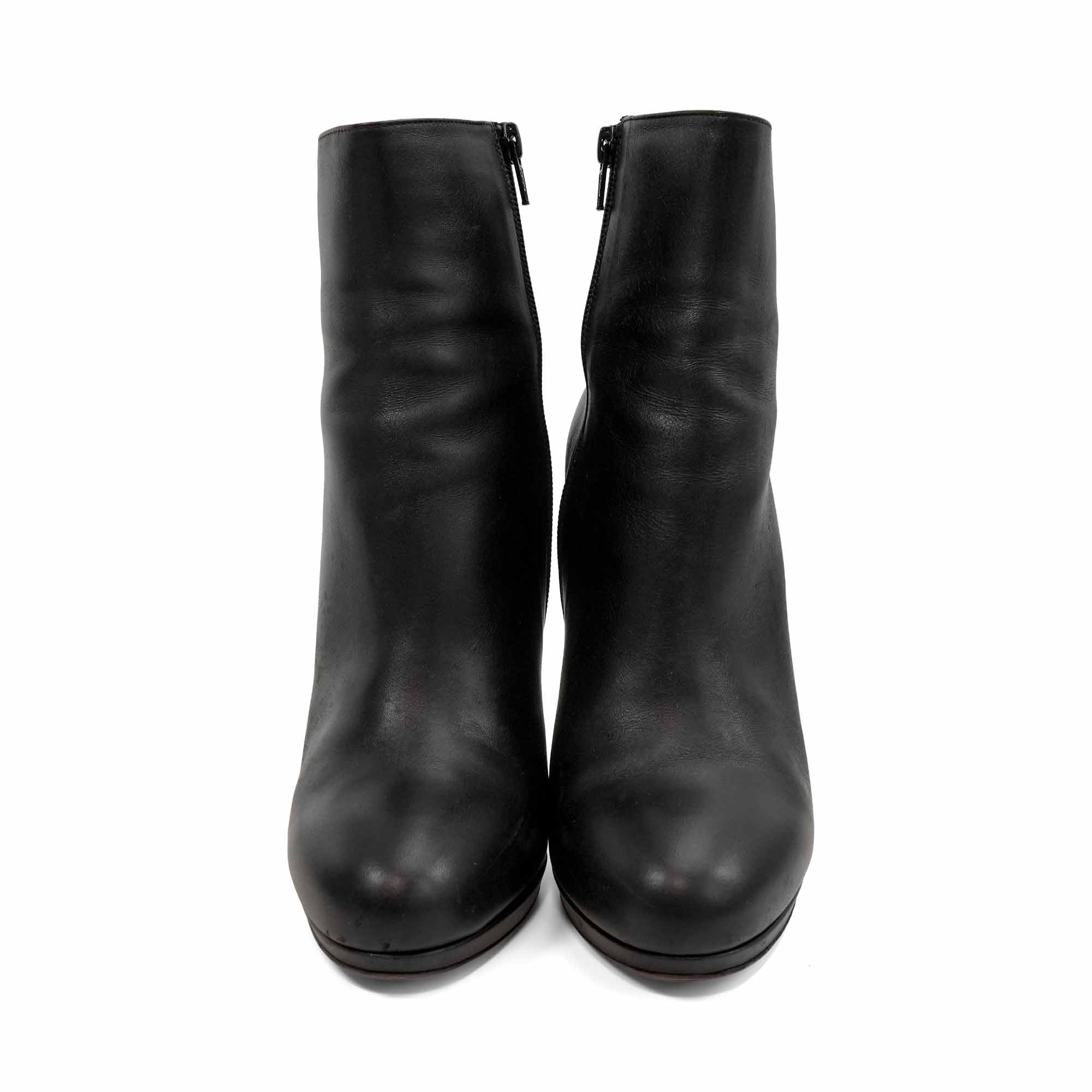 Christian Louboutin Ankle Boots - Women's 41