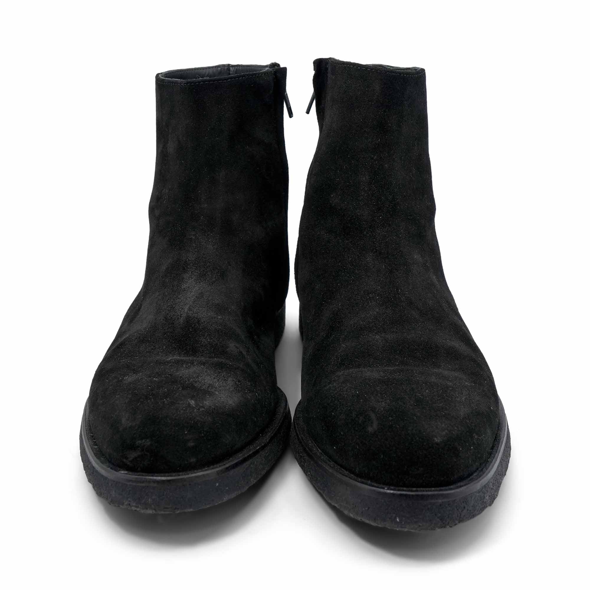 Common Projects Suede Ankle Boots - Men's 43