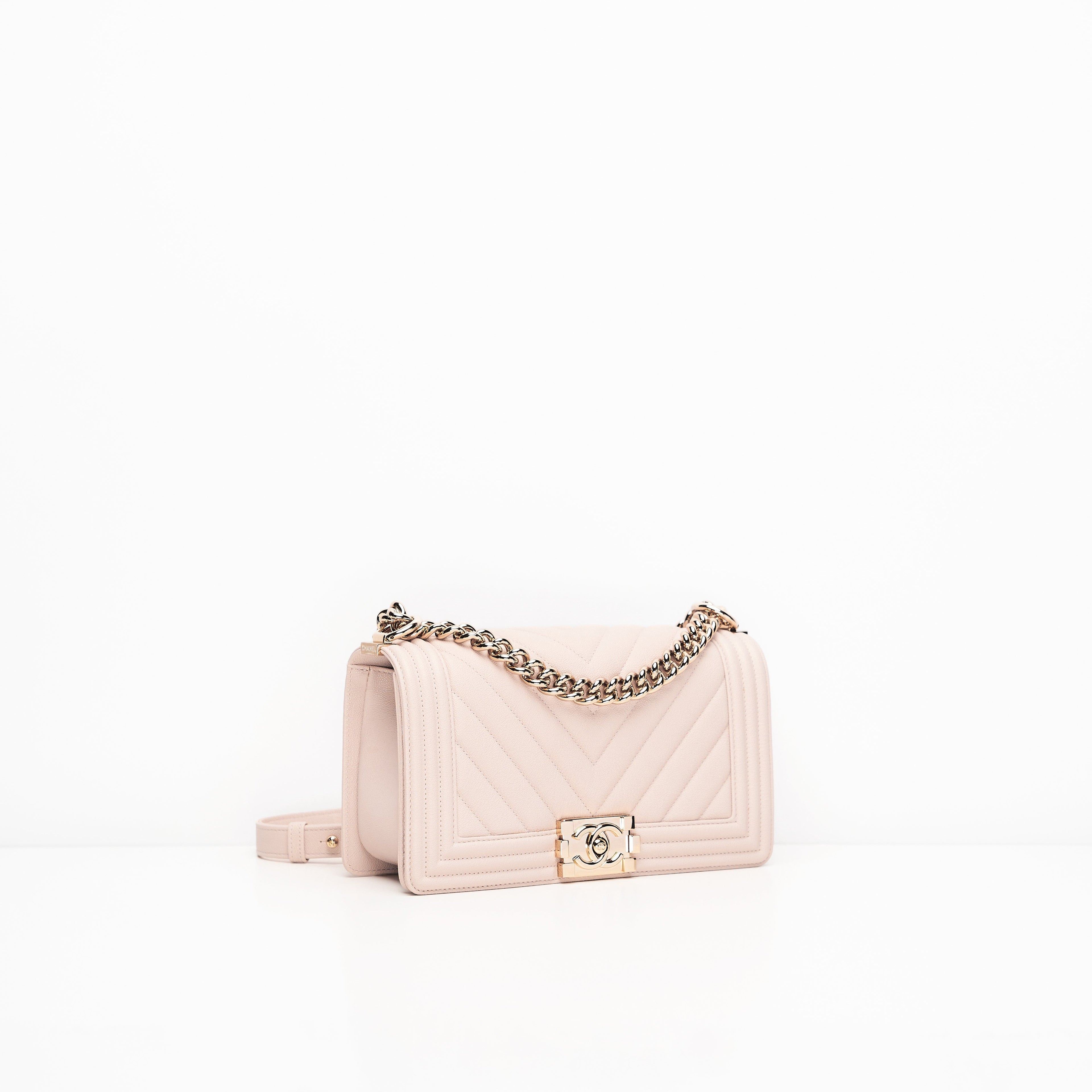 Chanel Le Boy Medium Pink Grained Calfskin GHW