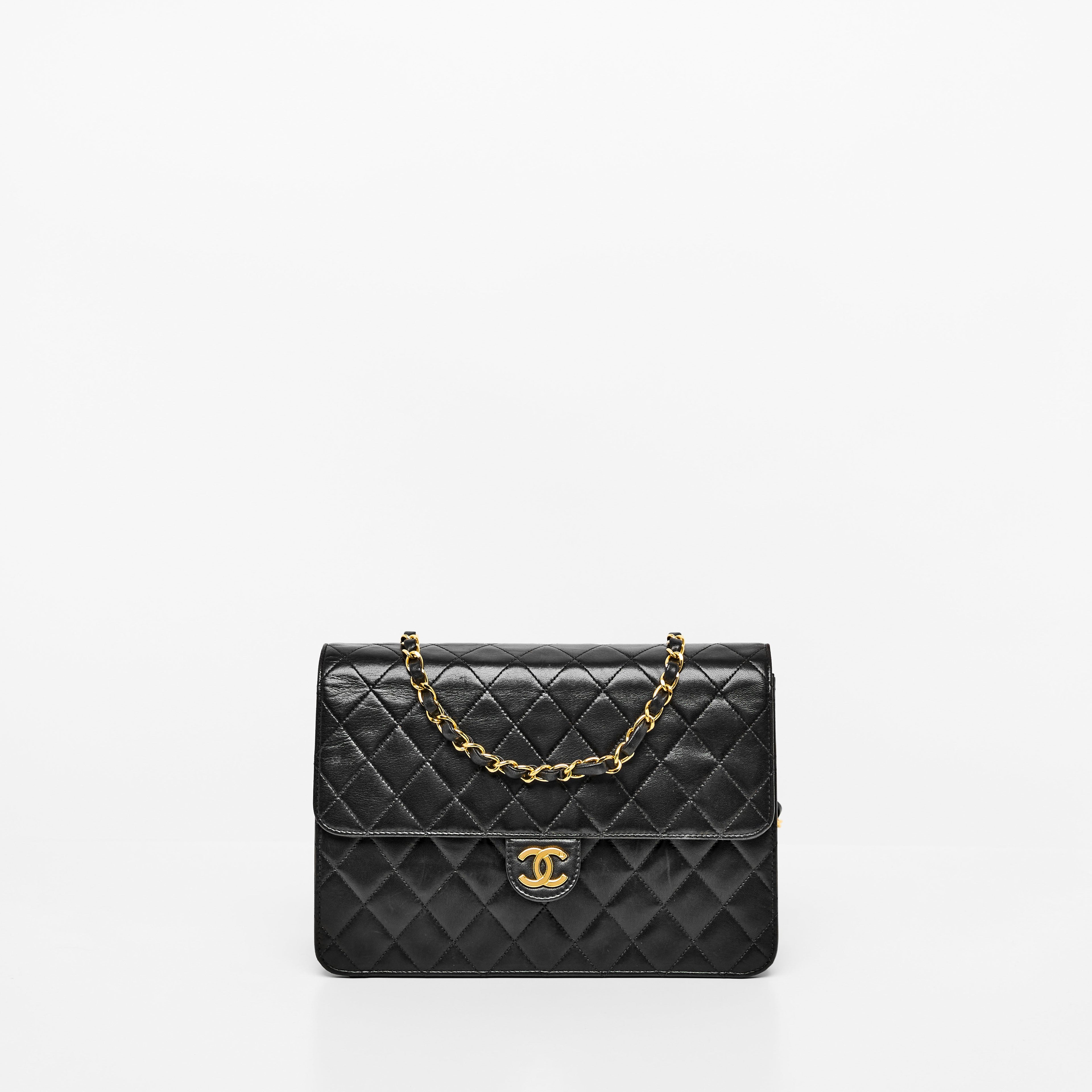 Chanel Vintage Classic Flap in Black