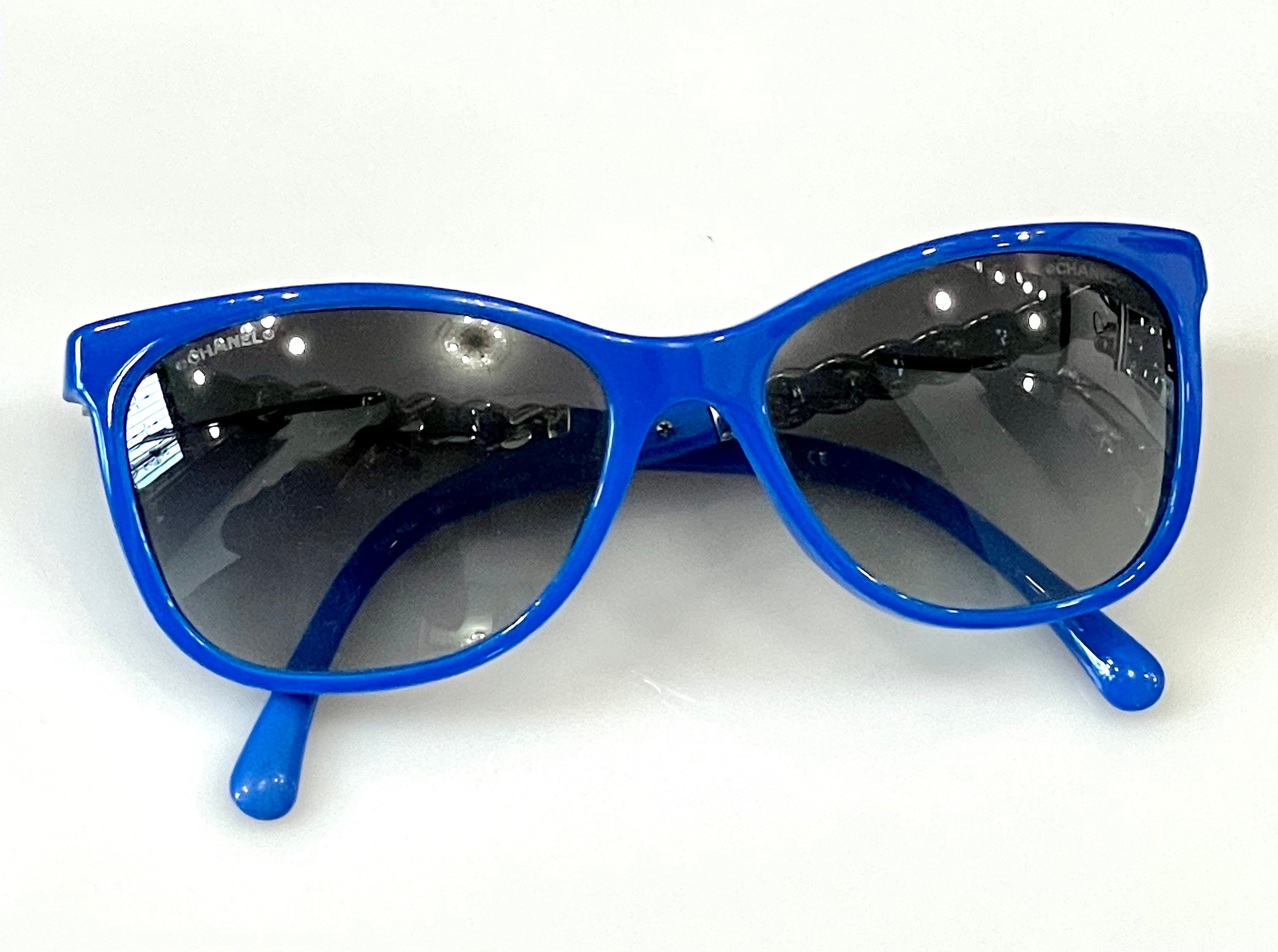 CHANEL 5260Q 1237/S2 CHAIN SUNGLASSES