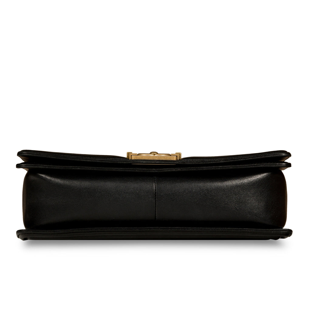 Chanel Boy Bag - New Medium