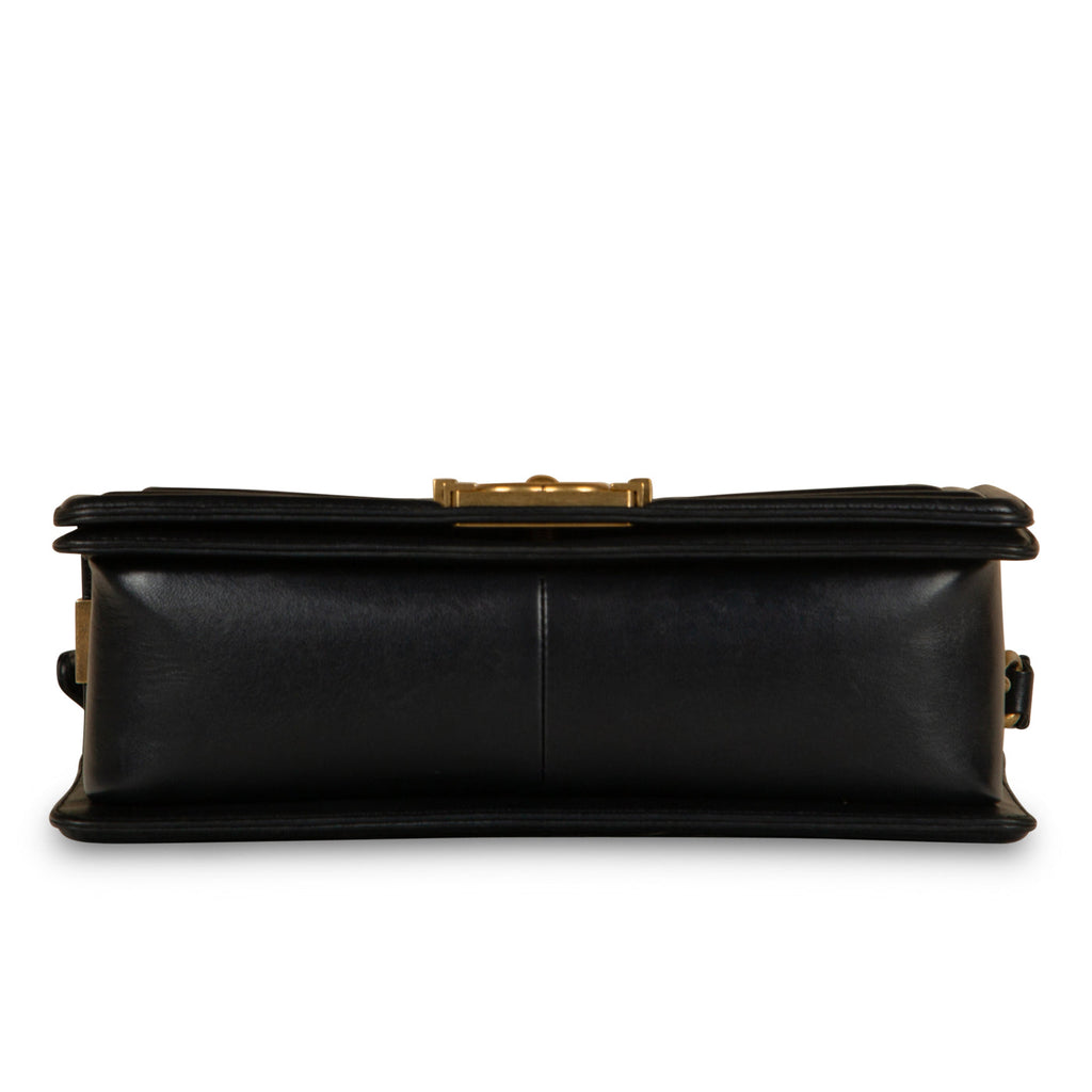 Chanel Boy Bag - Old Medium