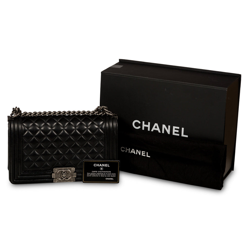 Chanel Boy Bag - Old Medium - Lambskin
