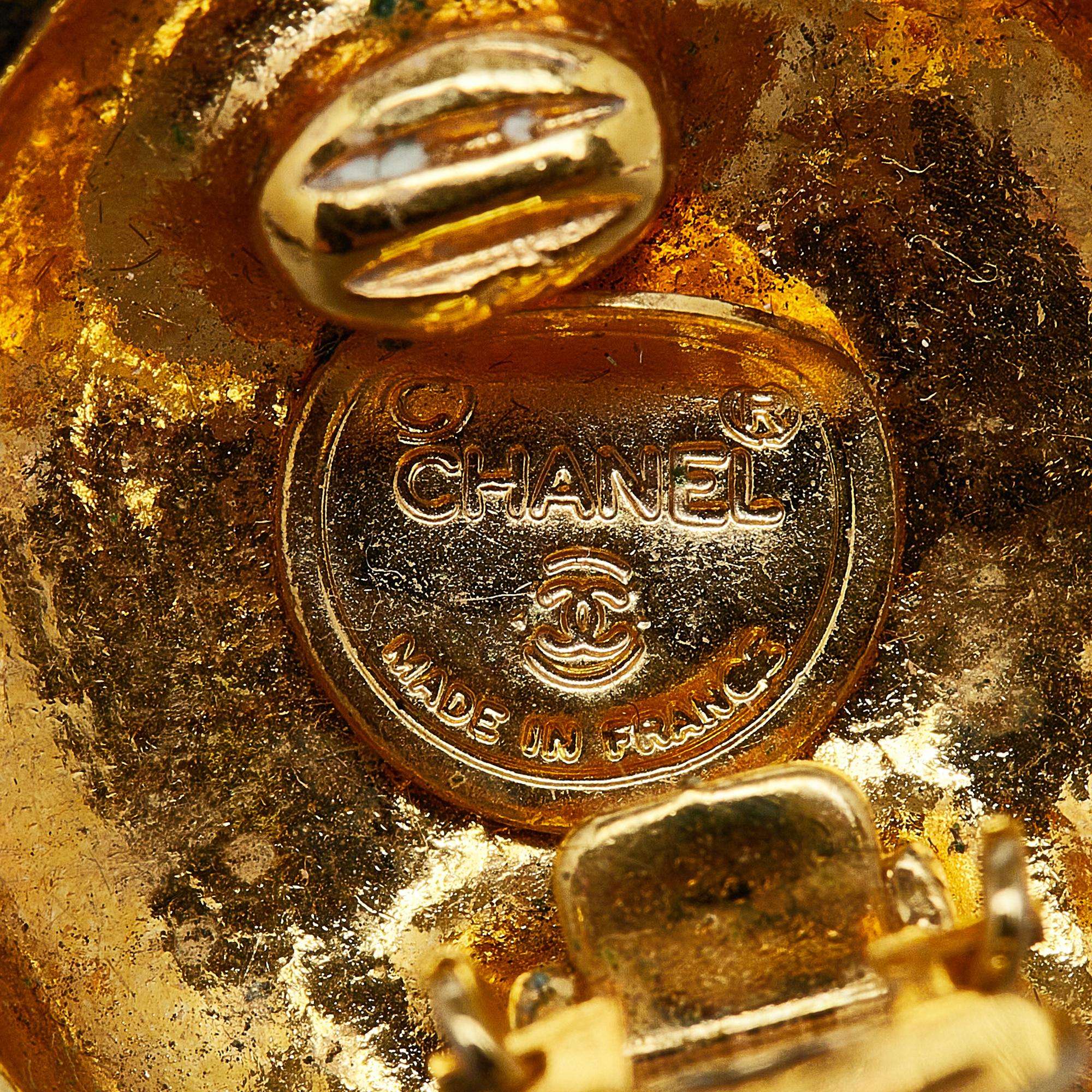 Chanel CC Clip On Earrings (SHG-bOCbJt)