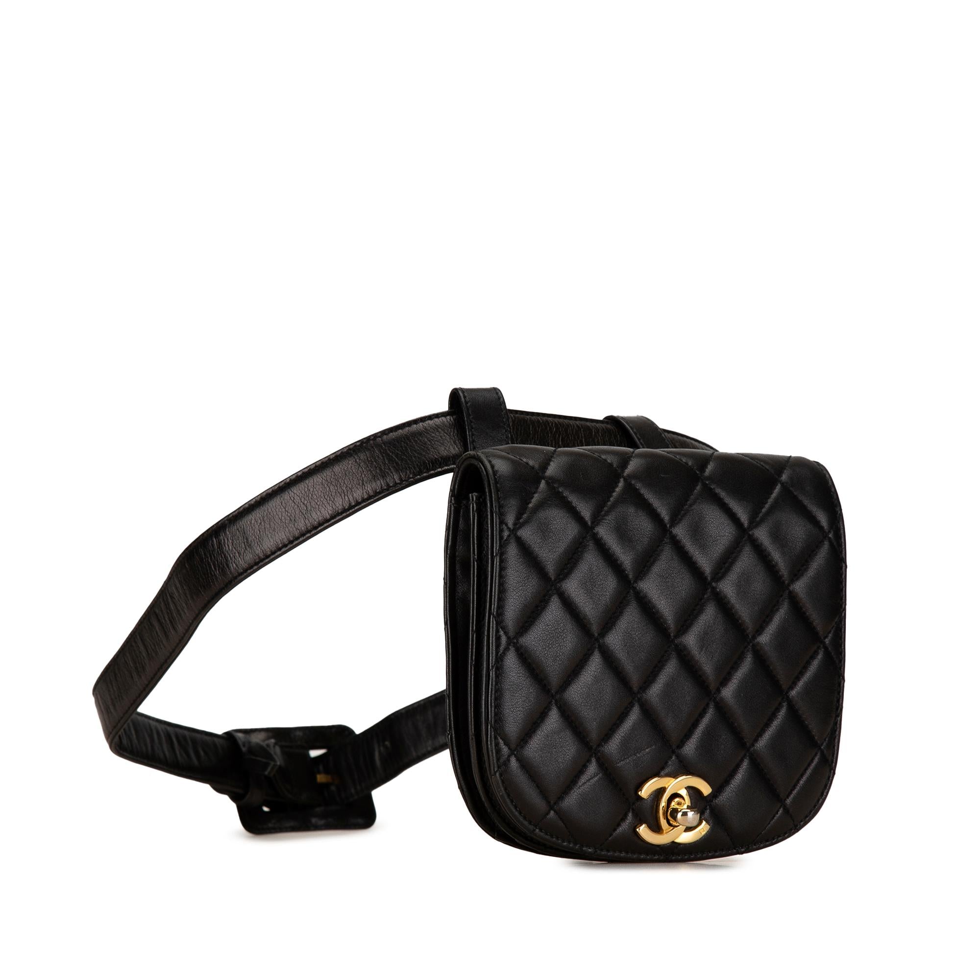 Chanel CC Quilted Lambskin Belt Bag (SHG-GMYcCg)