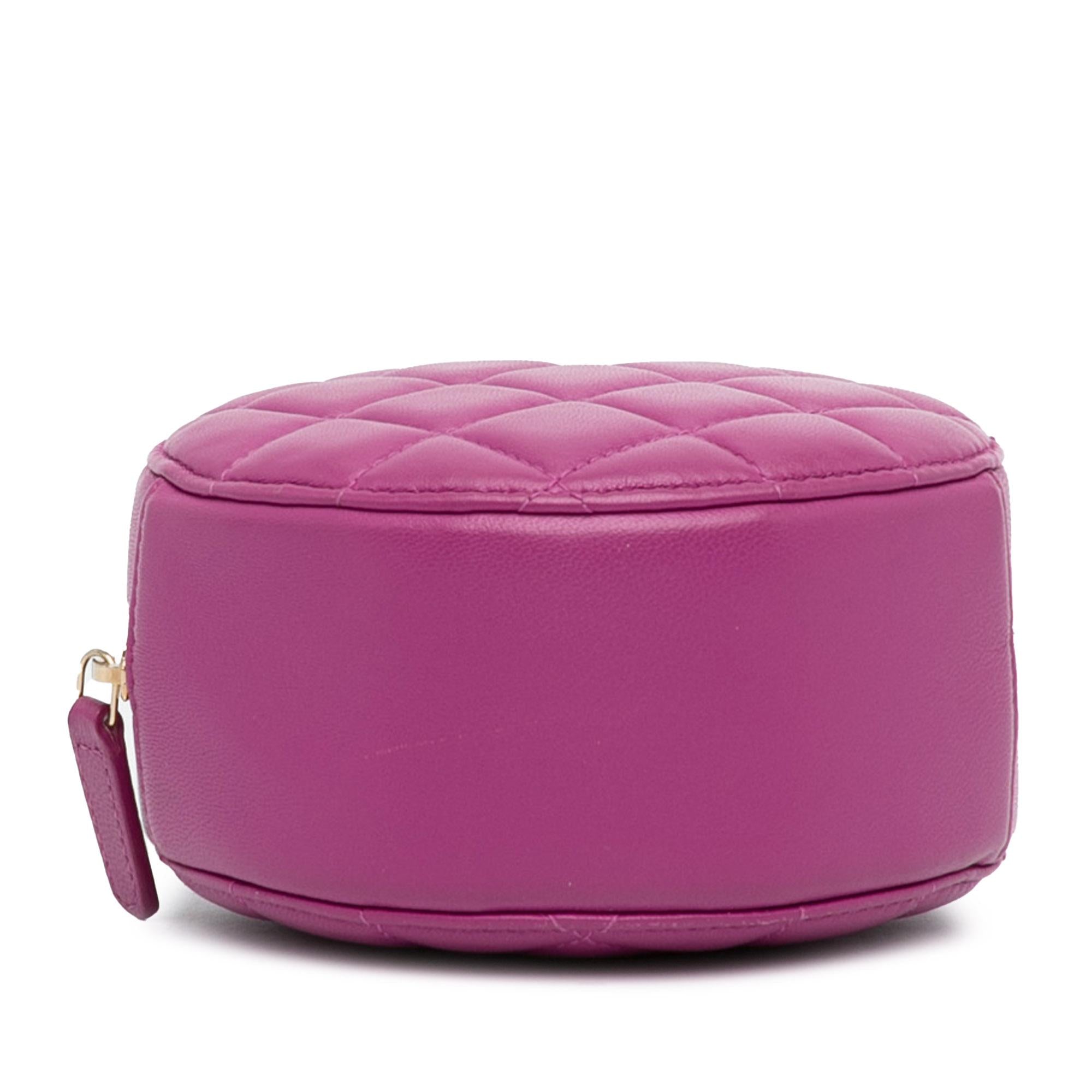 Chanel CC Quilted Lambskin Pearl Crush Round Clutch with Chain (SHG-oOV0JN)