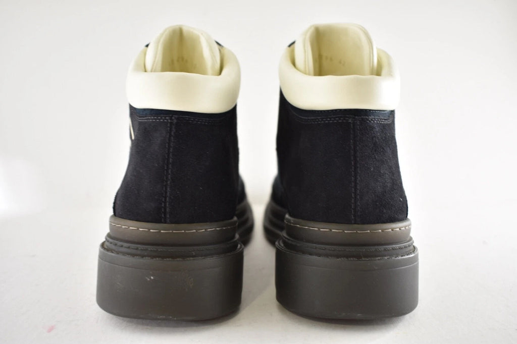 CHANEL CC COMBAT LACE UP ANKLE HIKING SNOW BOOTS