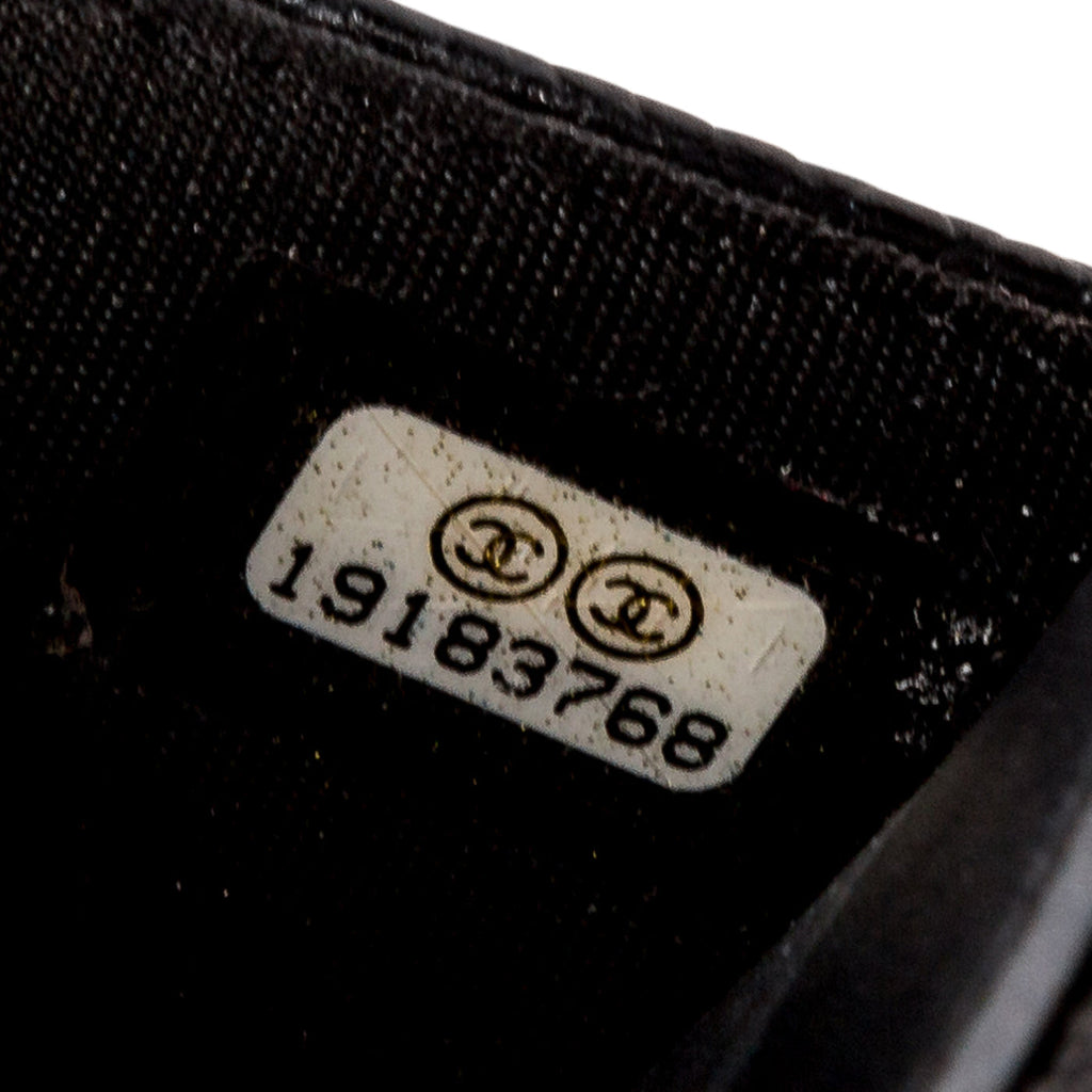 Chanel Classic CC Wallet on Chain